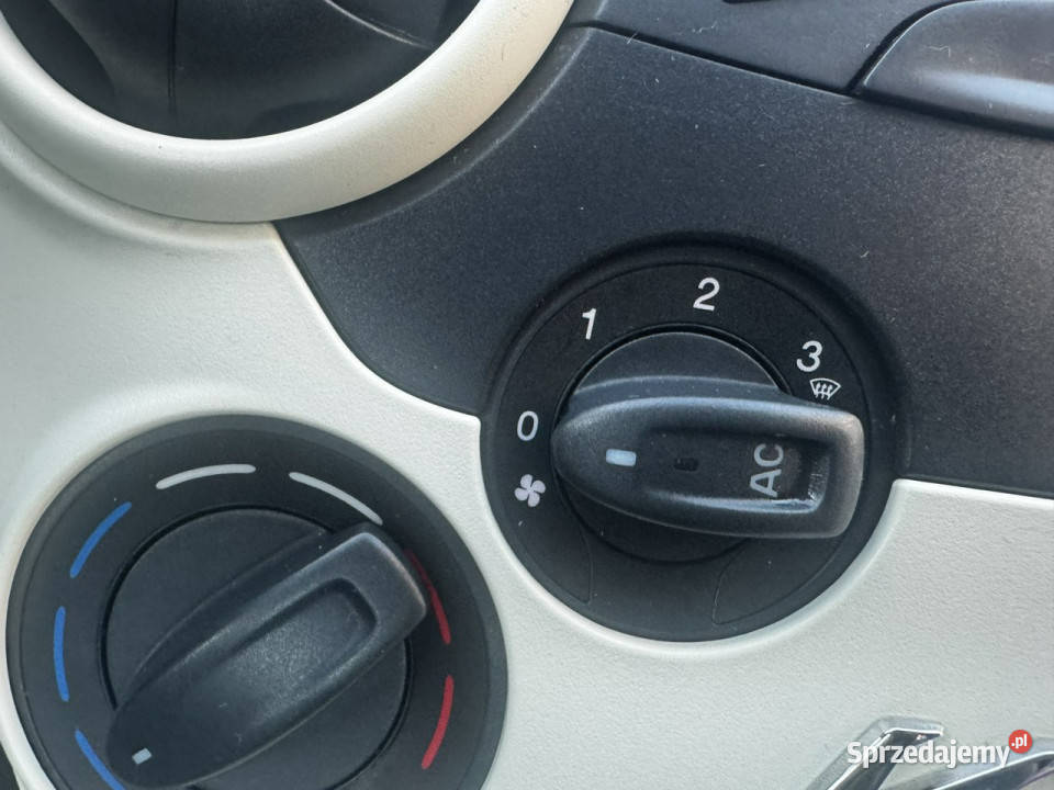 Ford KA RatyZamiana Gwarancja ładny miejski KA Ford Gdów