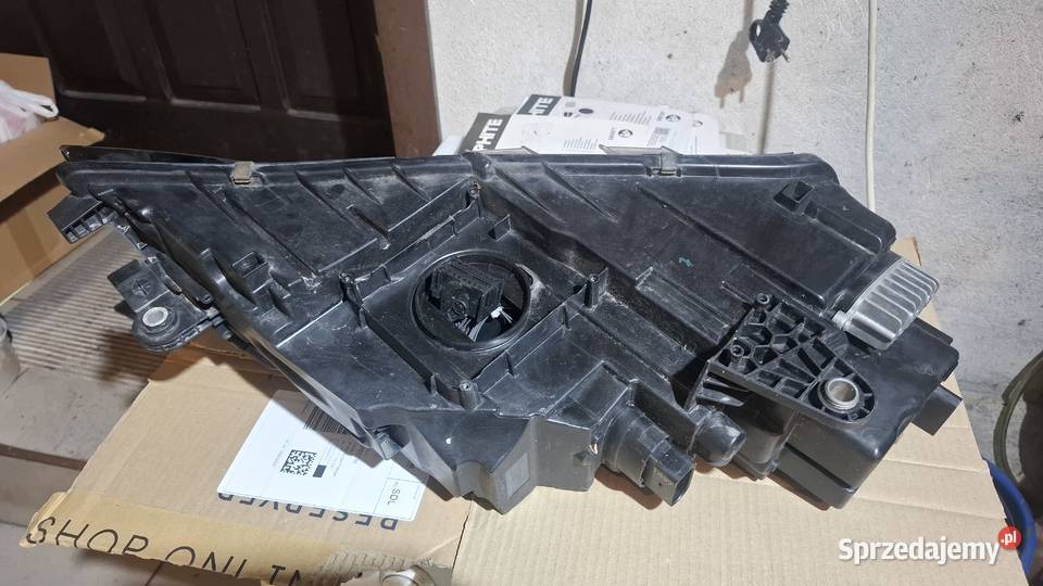 Lampa Skoda Octavia III lift LED 5E1 941 015D Biała Podlaska sprzedam