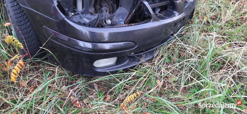 Zderzak przedni przód Nissan Almera n16 kolor