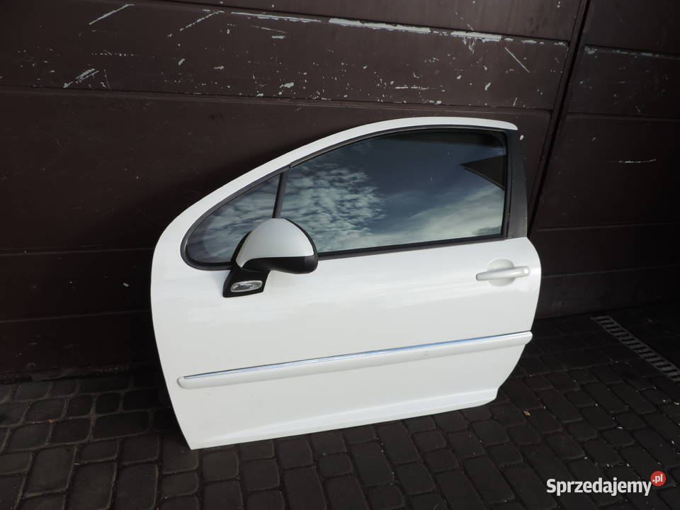 DRZWI LEWY PRZÓD PEUGEOT 207 FL 3D KOLOR EWPA osobowe małopolskie Nowy Sącz