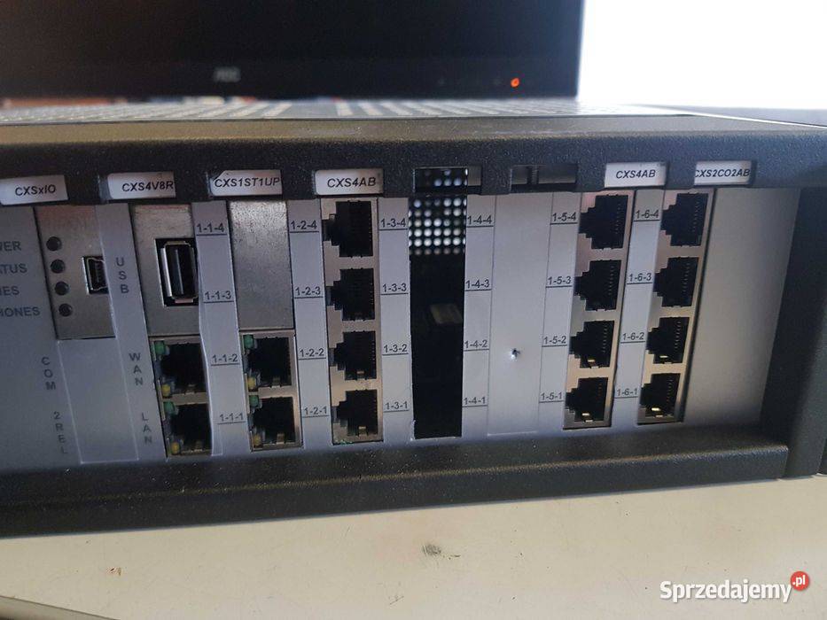 Karta voip CXS4v8R do centrali serwera slican Kraków