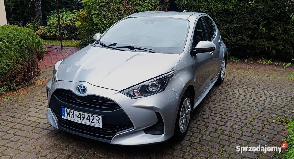 TOYOTA YARIS 15 HSD Polski salon Serwis ASO FV23 1497cm3 Warszawa sprzedam