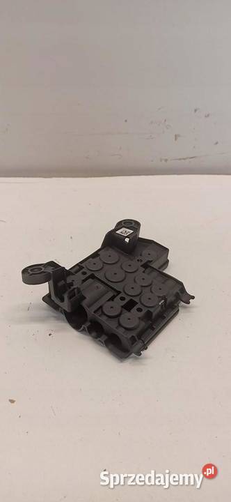 AUDI A7 4G ROZDZIELACZ PRĄDU 4G0937517B osobowe sprzedam