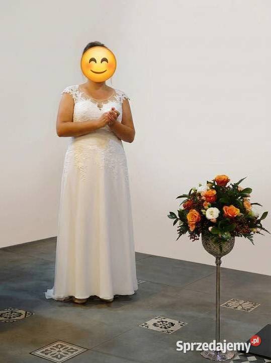 Wyjątkowa sukienka ślubna z Bridal cape 4XL48 Damska Myszków