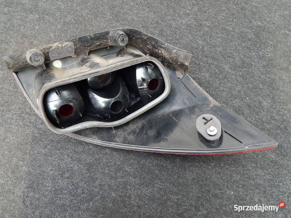 LAMPA TYLNA LEWA TYŁ RENAULT LAGUNA II KOMBI osobowe Warszawa sprzedam
