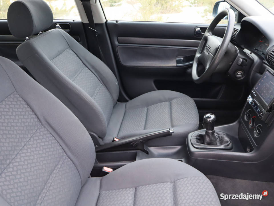 Audi A4 16 Sedan / Limuzyna