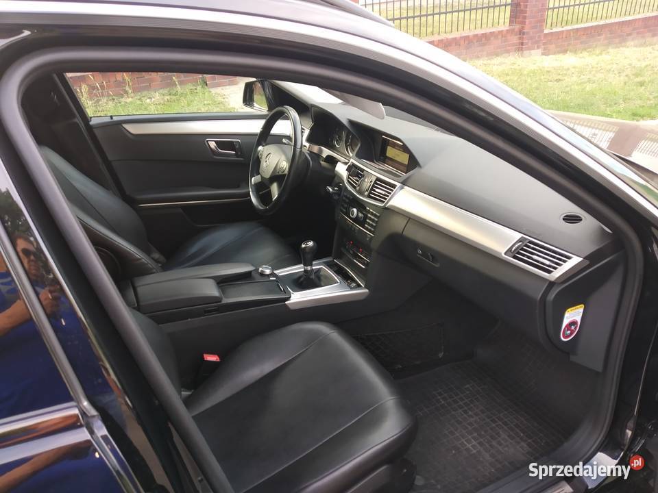 Mercedes E klase 22 CDI 170 Manual HAK stan Szczecin