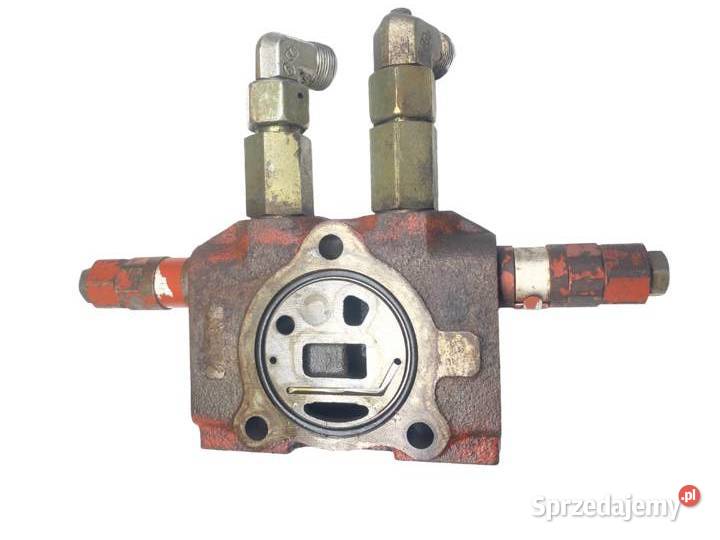 ZESPOŁ ZAWORU RC10170050 KUBOTA KX912 Kielce