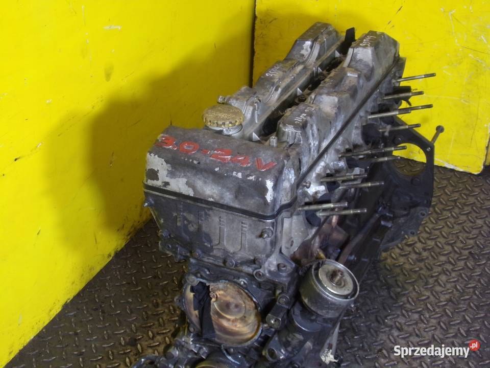 OPEL SENATOR 25 B 90r 140 25NE 8793 silnik 25NE Motoryzacja