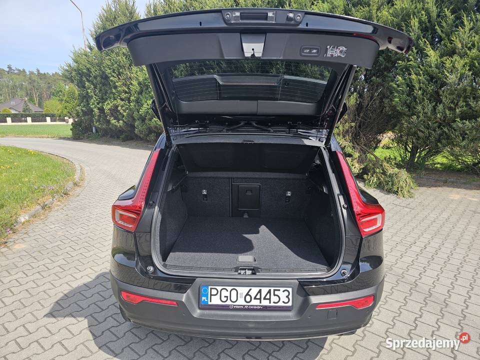 Volvo xc 40 2022r 15 plugin 211 koni wersja Grodzisk Wielkopolski