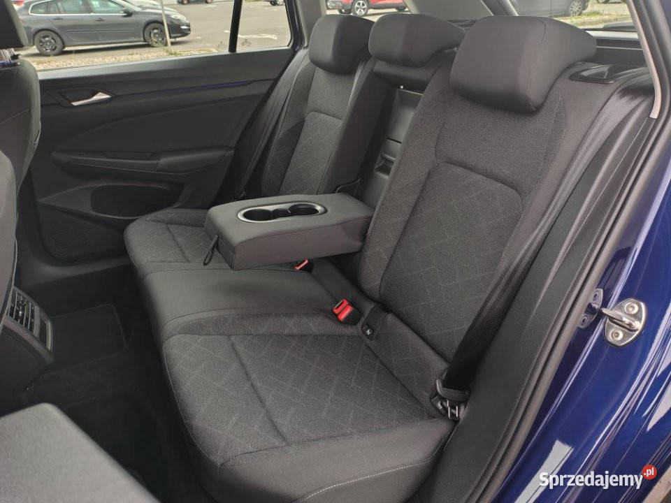 Volkswagen Golf 2023r bezwypadkowy ACC ASO Poznań