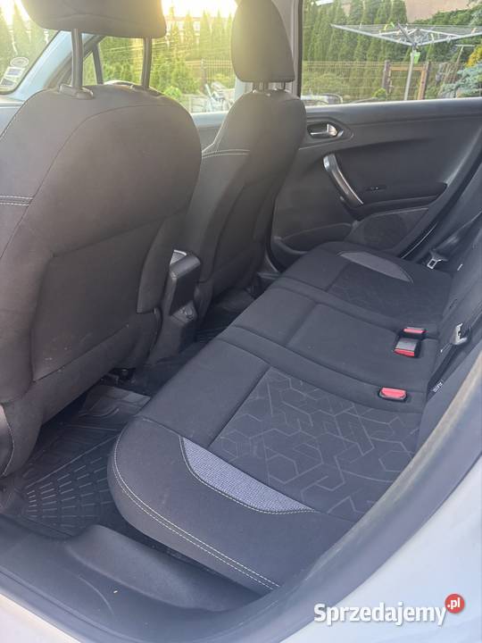 Sprzedam Peugeot 2008 stan Środa Wielkopolska