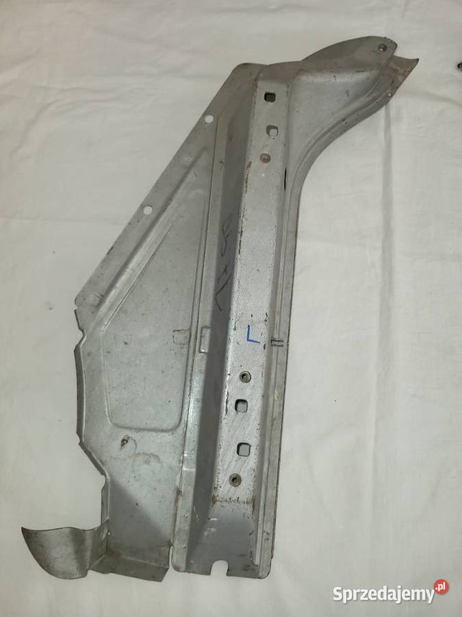 Wartburg 353 i 13 Nowy słupek A prawy i lewy Piaseczno