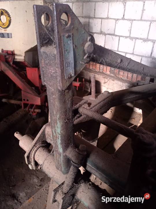 Pług dwu i trzy skibowy sprzedam Leźnica Wielka