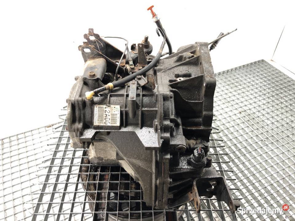 SKRZYNIA BIEGÓW TOYOTA COROLLA E12 3051012A00 18