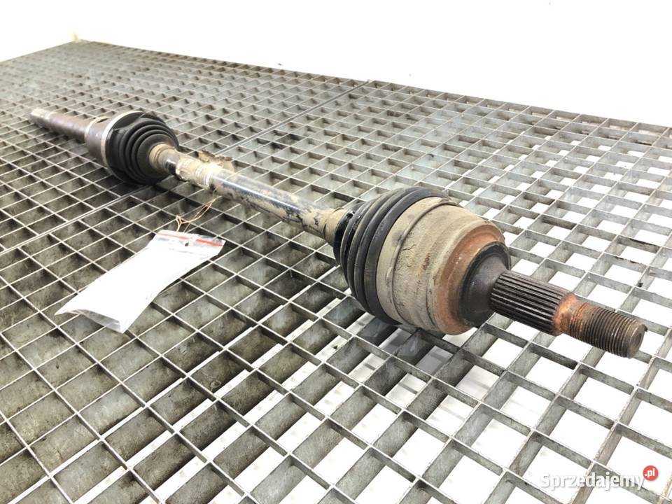 PÓŁOŚ PRAWY PRZÓD TOYOTA PROACE 15 102 PRZEGUB