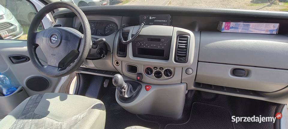 Opel vivaro 19 ambulans karetka niski przebieg mazowieckie Warszawa