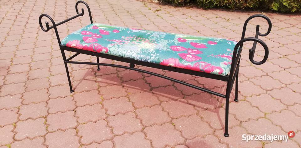 Ławeczka metalowa ławka podnóżek pufa dostawka Garwolin