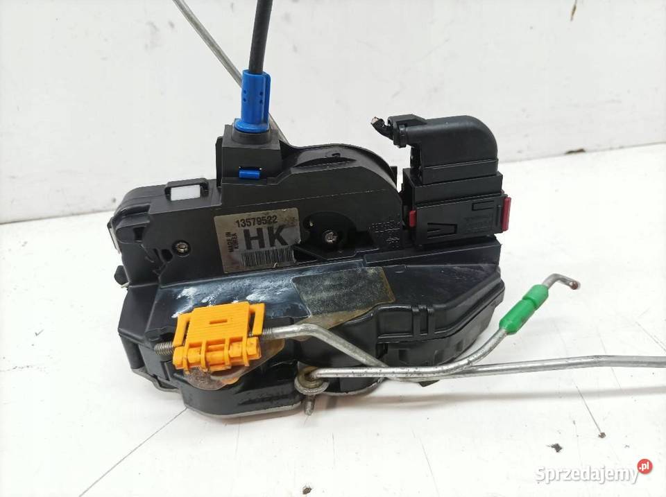 ZAMEK DRZWI LEWY PRZÓD 13579522 Opel Astra IV