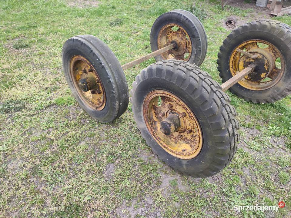 Oś do wozu przyczepki Pacanów