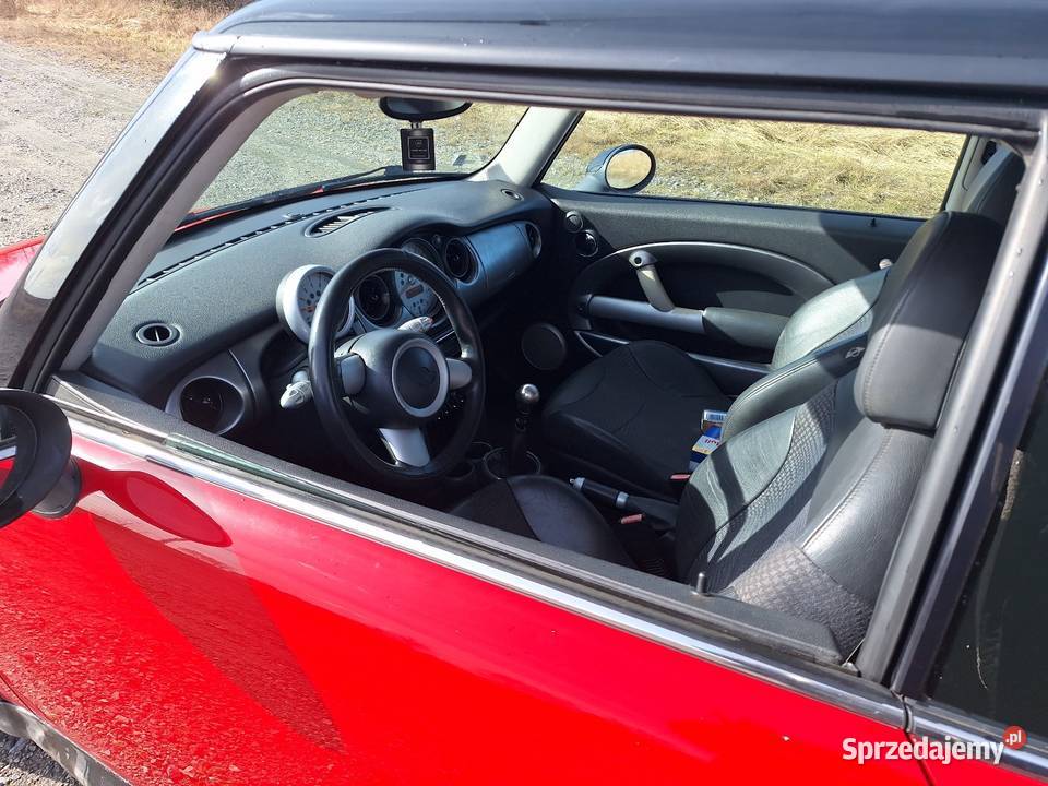 Mini Cooper S Mała wyścigówka 160 koni Rok produkcji 2002