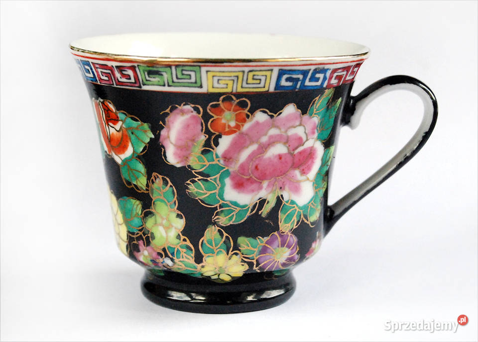 Filiżanki z porcelany 3 sztuki czasy PRLu łódzkie Łódź