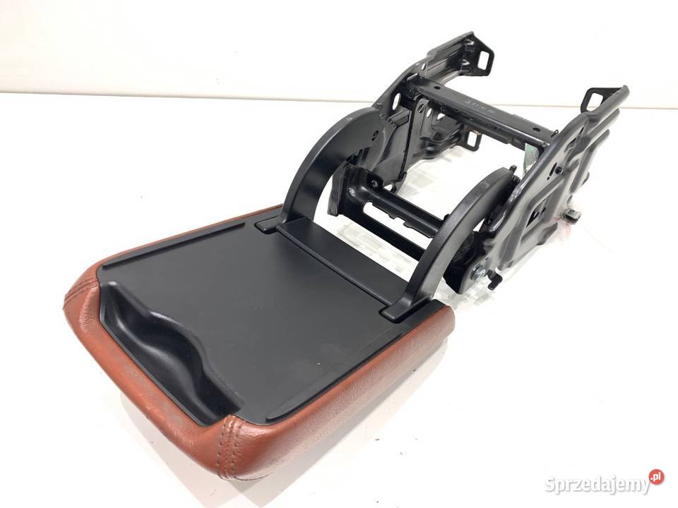 PODŁOKIETNIK AUDI A4 B8 Kombi 0715 8K0864283