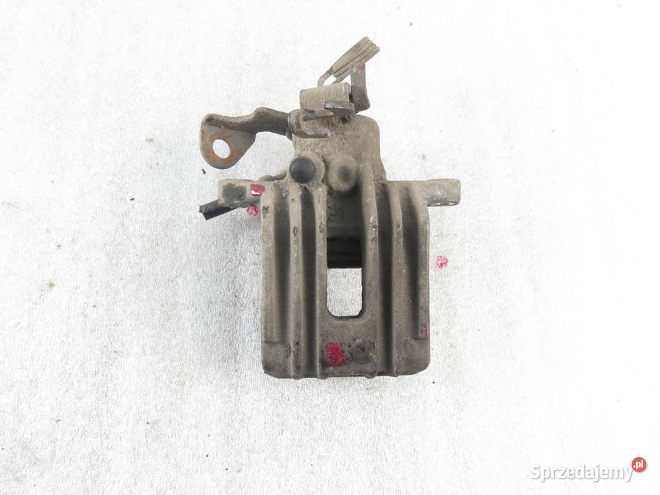 ZACISK LEWY TYŁ AUDI A4 B5 19 TDI osobowe