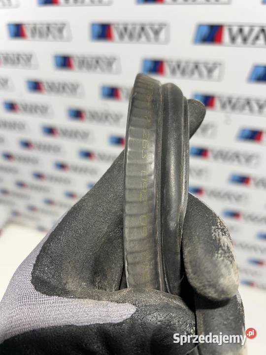 BMW F31 USZCZELKA TYLNEJ KLAPY BAGAŻNIKA 7263092