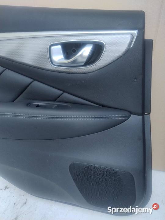 BOCZEK DRZWI LEWY TYL INFINITI Q50S 829774GA0A osobowe sprzedam