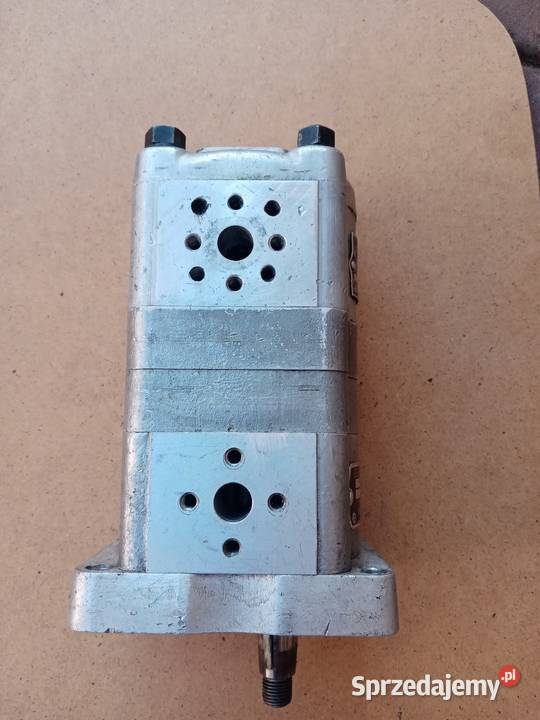 Pompa hydrauliczna dwusekcyjna