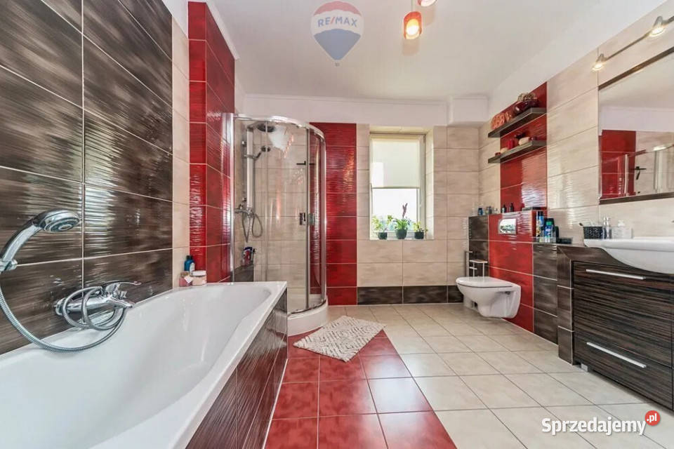 DUŻY ZADBANY DOM W CZECHOWICACHDZIEDZICACH mieszkalny Czechowice-Dziedzice