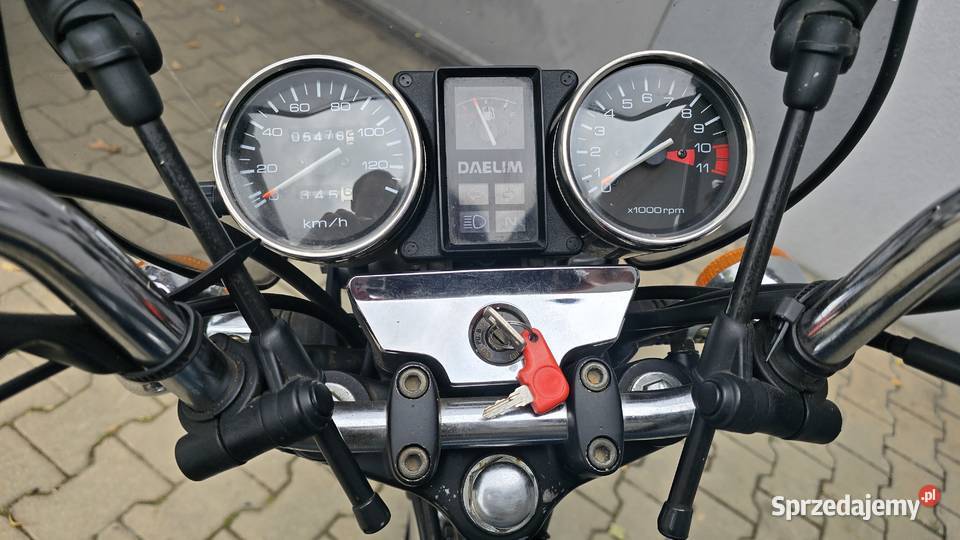 Daelim VS VC 125 F na prawo jazdy kat B Rok produkcji 1996 Motocykle, skutery, quady sprzedam