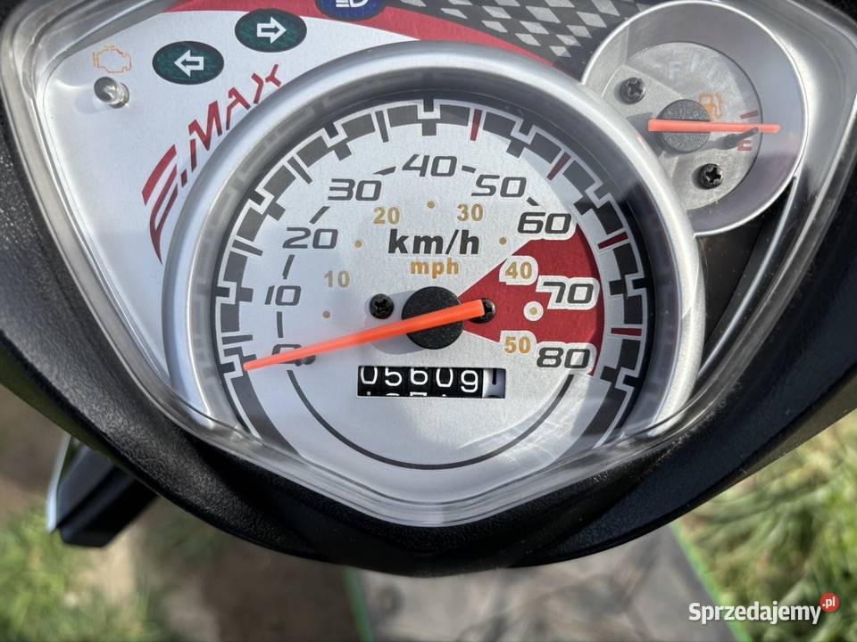 Skuter Junak 4t Junak Jedwabne