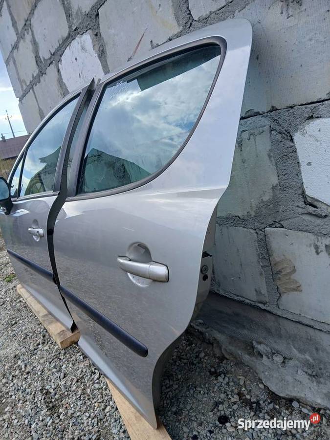 Drzwi lewe tył tylne Peugeot 207EU5DHBlak ETSC małopolskie Radłów