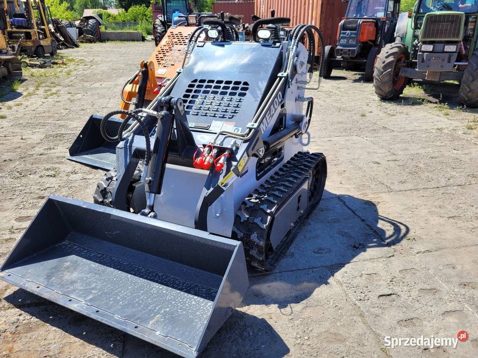 Mini ładowarki o sterowaniu burtowym AGT YSRT14 35h