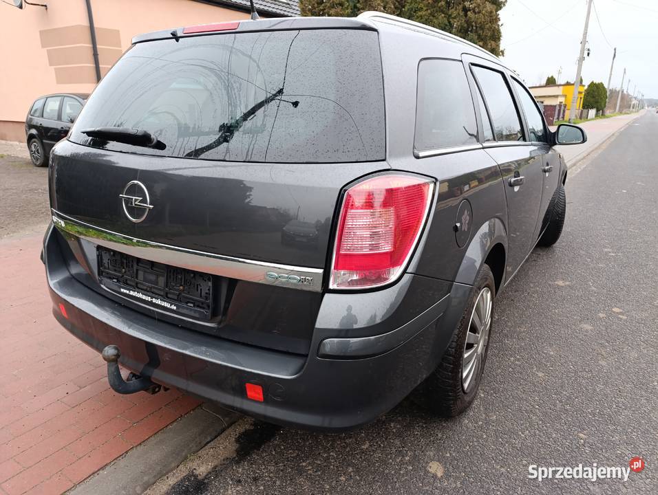 Opel Astra H kombi 14 benzyna 2010r hak Lgota-Mokrzesz sprzedam