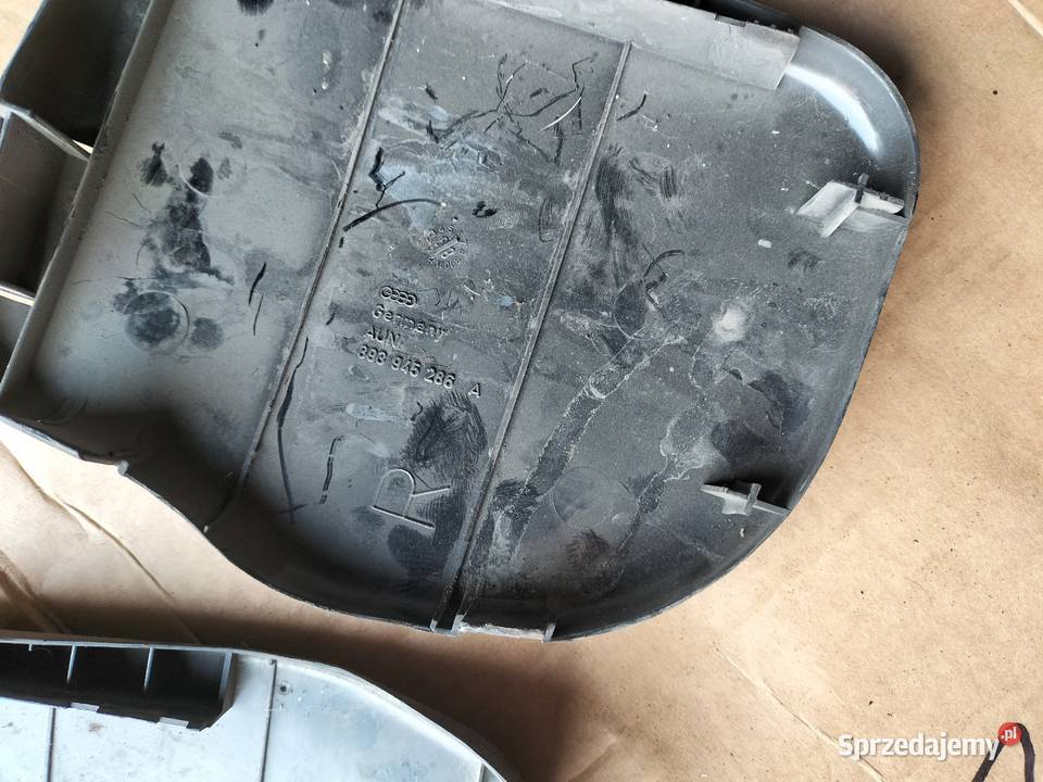 Pokrywa lampy tylnej Audi 80 893945285A Kamień-Kolonia