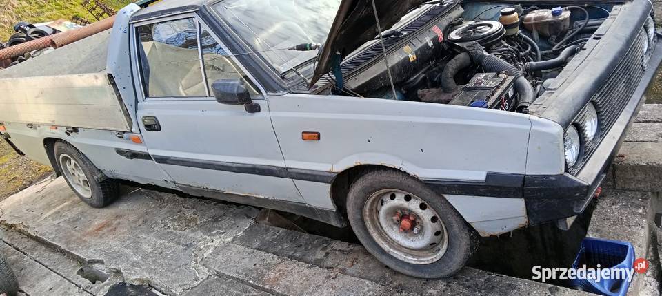 FSO Polonez truck srebrny Aniołowo