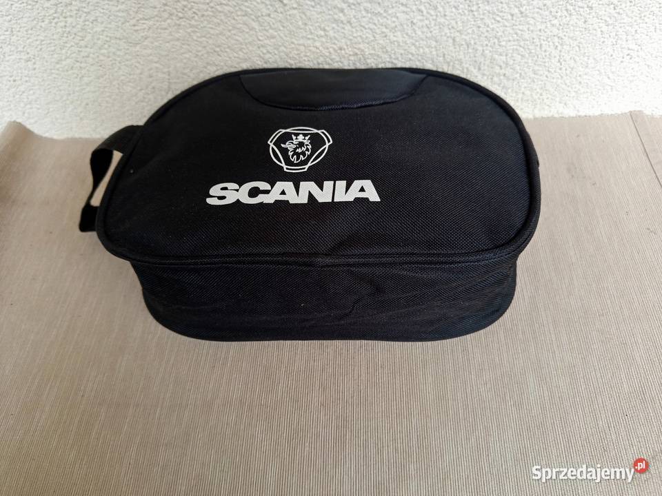 Praktyczna elegancka saszetka kosmetyczka z logo Warszawa