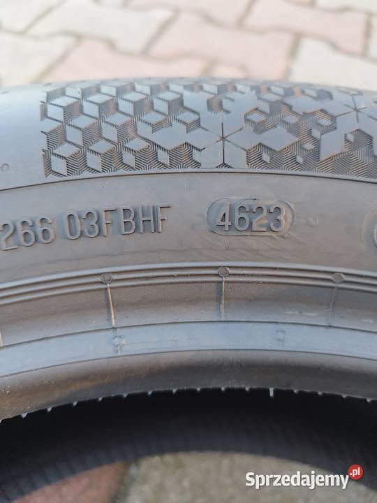 Opony zimowe Continental 225 55 R17 z 2023 Warszawa