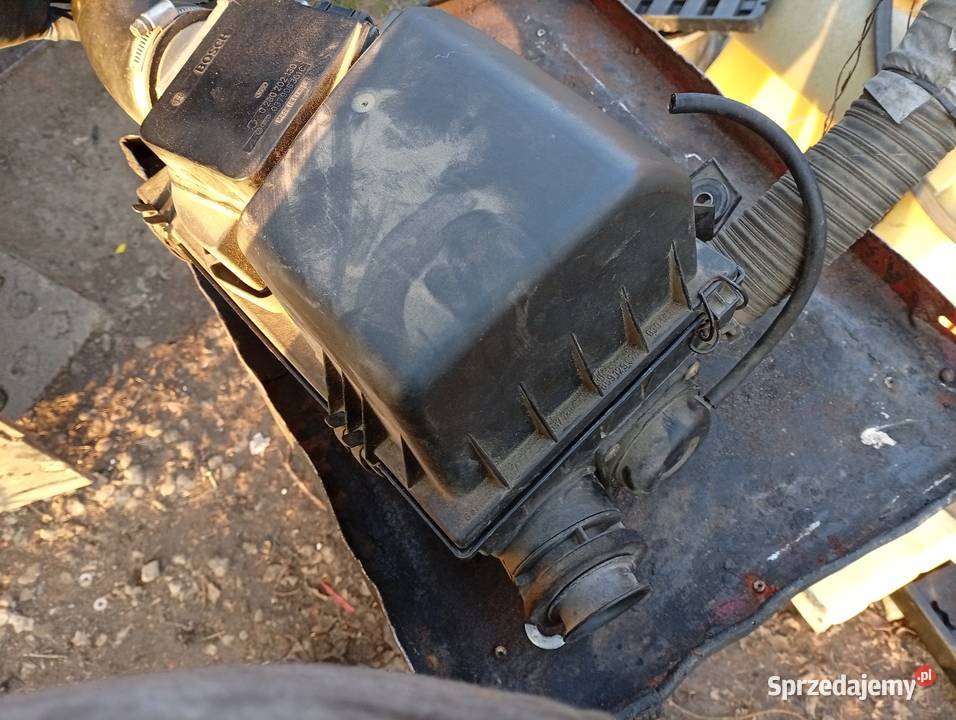 Obudowa filtra powierza audi 80 b4 20 abk Gorlice