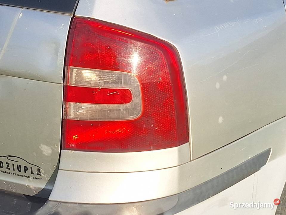 Lampy Tył Skoda Octavia II Kombi osobowe Wisznice
