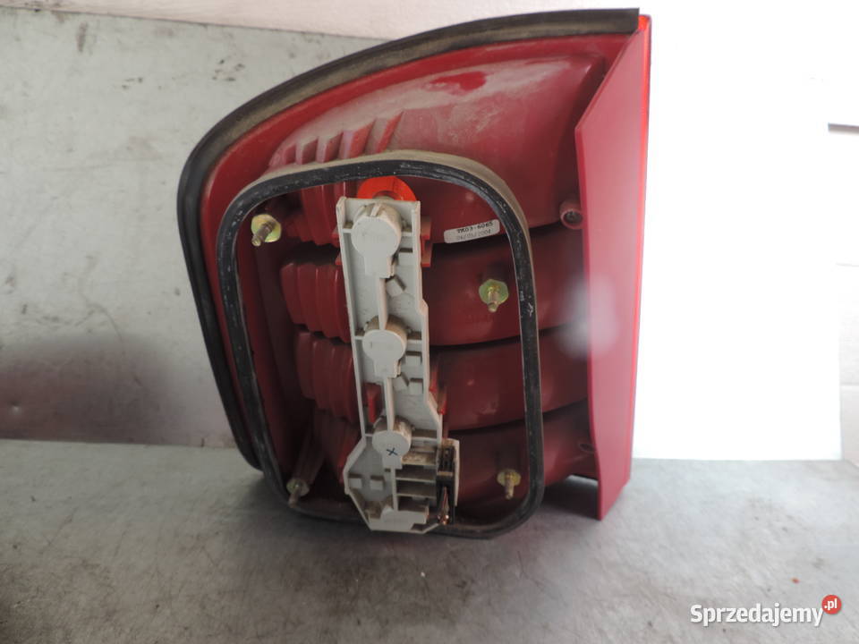LAMPA PRAWA TYLNA SKODA FABIA I SEDAN LIFT sprzedam