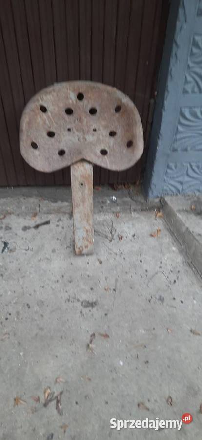 Siedzenie metalowe do trakora