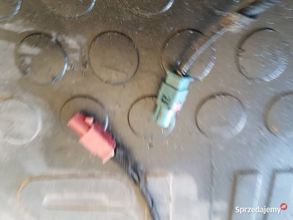 AUDI A6 C6 ANTENA SAMOCHODOWA REKIN PLETWA Turek sprzedam