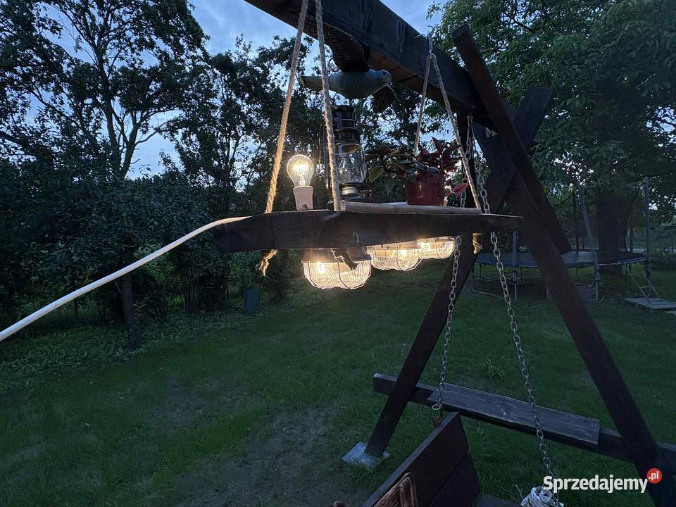 Lampa wisząca z grubej deski z kwietnikiem loft podkarpackie Jedlicze