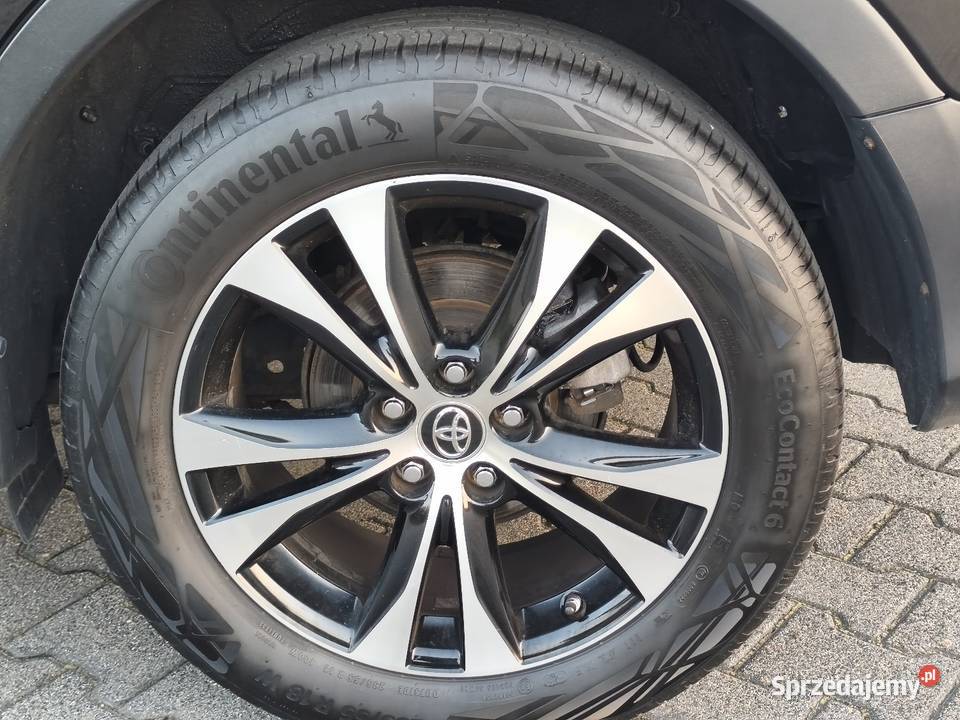 Sprzedam Toyotę Rav 4 benzyna sprzedam