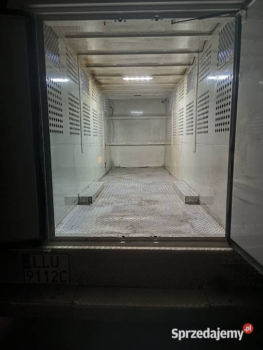 Mercedes Sprinter 519 Samochód Specjalny