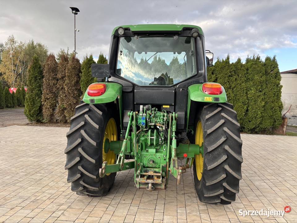 John Deere 6130 z ładowaczem Grabów Szlachecki